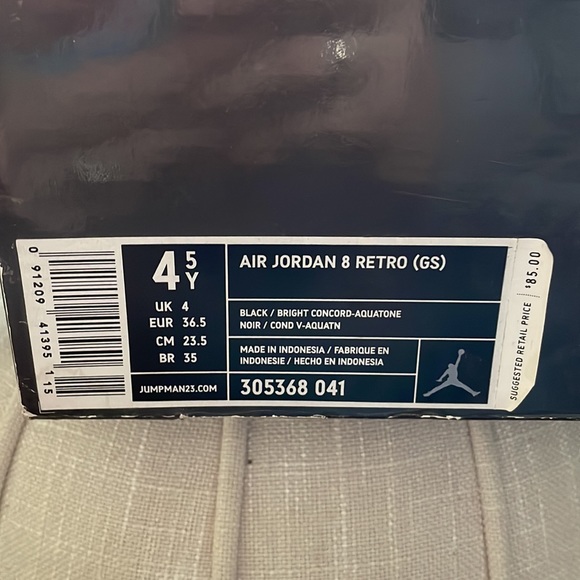 Retro Aqua Air Jordan 8s. “Big Kids” size 4.5. Comes in original box. Like new! - Picture 2 of 8